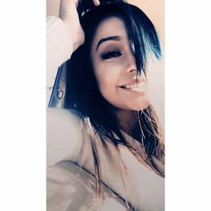 Meet your Posher, Ofelia